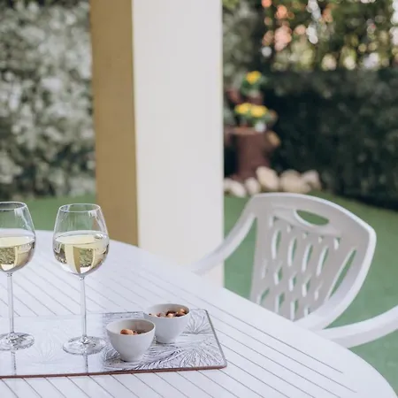 Monica'S Home Desenzano del Garda Exterior photo